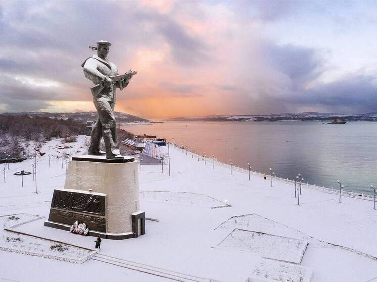 Губернатор Чибис представил планы по развитию Североморска до 2026 года