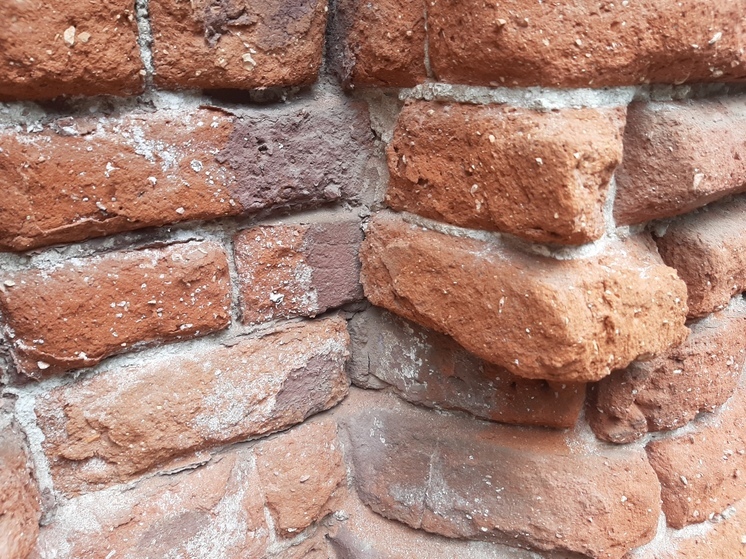 Уголовное дело возбуждено из-за срыва расселения аварийного жилья в Саратове