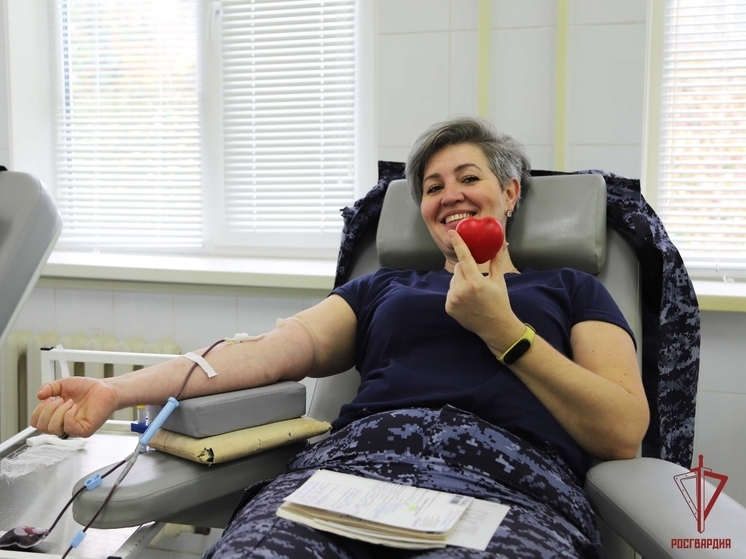 Росгвардейцы в Туле пополнили банк крови почти на 10 литров