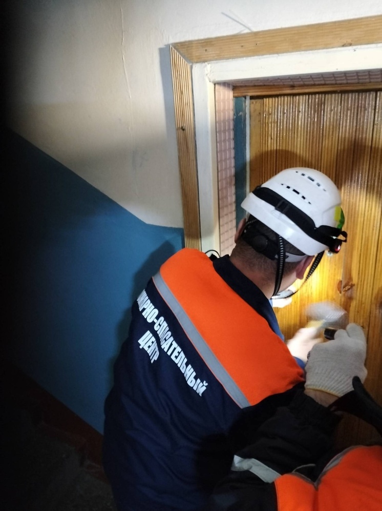 В Пензе спасатели пришли на помощь пенсионерке, которая три дня не выходила на связь