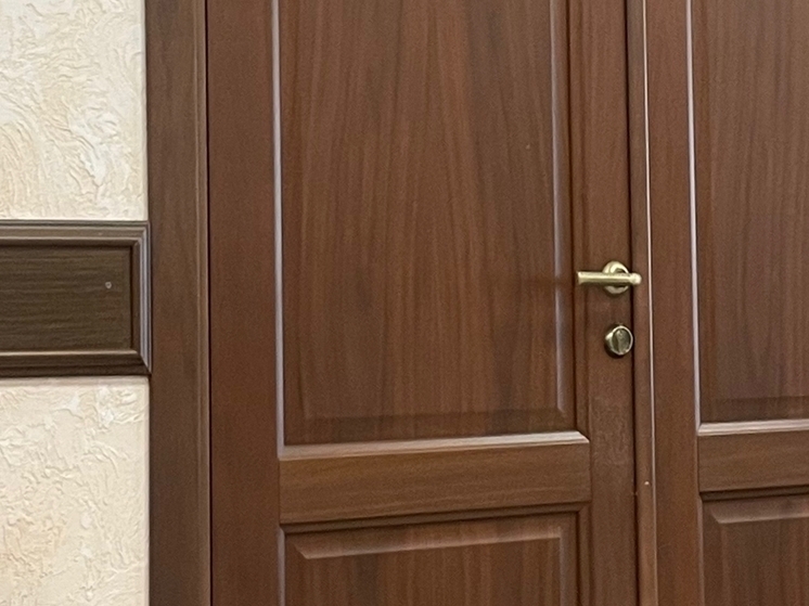 До 15 тысяч рублей штрафа грозит ростовчанам за «неправильную» дверь
