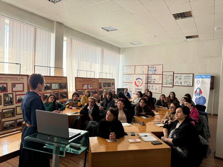 Педагоги Ярославского филологического рассказали в Армении, как вести уроки русского