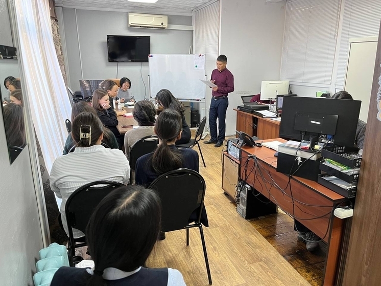 В Минюстиции Тувы проведён обучающий семинар, посвящённый коррупциогенным факторам