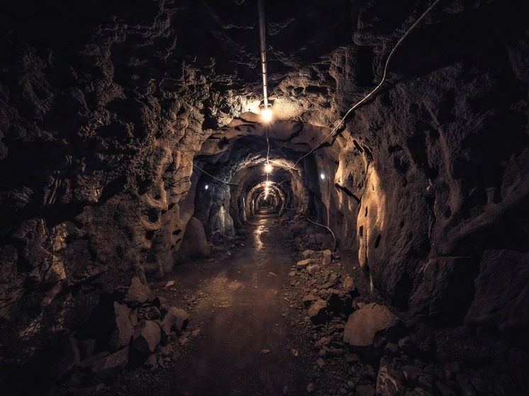 Отец и сын потерялись в туннелях концлагеря в Германии