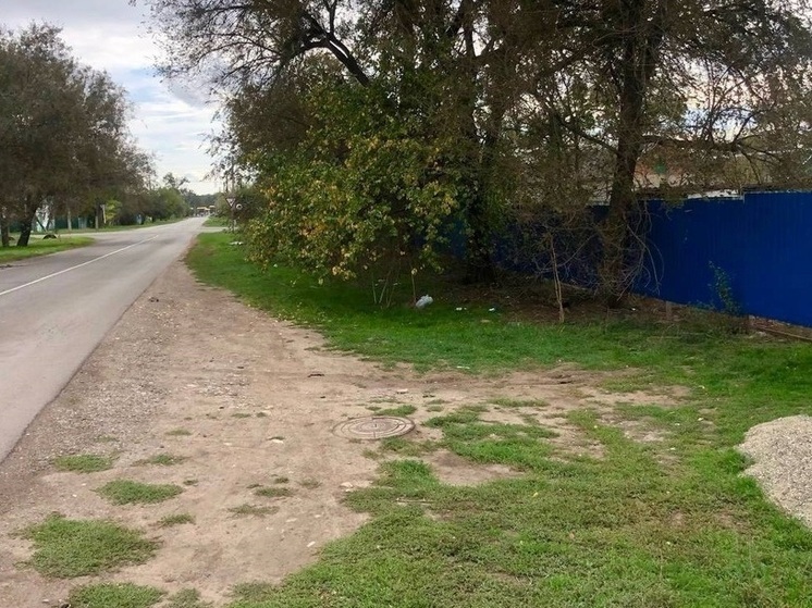 Администрацию Городовиковска обязали обустроить тротуары вдоль дорог общего пользования