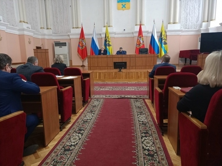 В Оренбурге начала работу обновлённая комиссия по муниципальным наградам