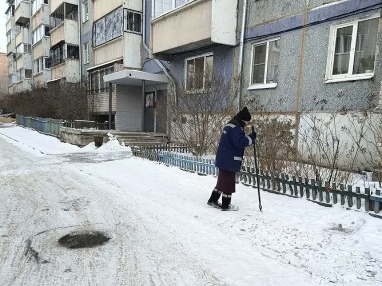 Управляющим компаниям вынесли предостережения за уборку снега в Забайкалье
