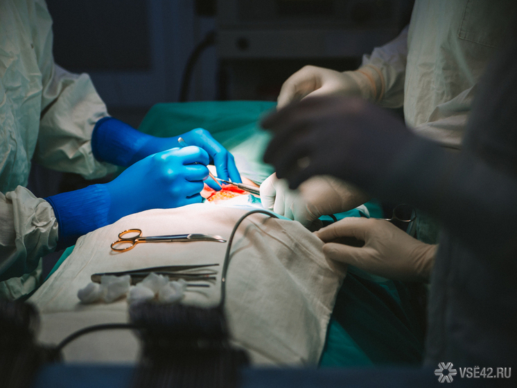 В городской больнице №29 Новокузнецка врачи вернули к жизни пациента, страдавшего от значительной опухоли