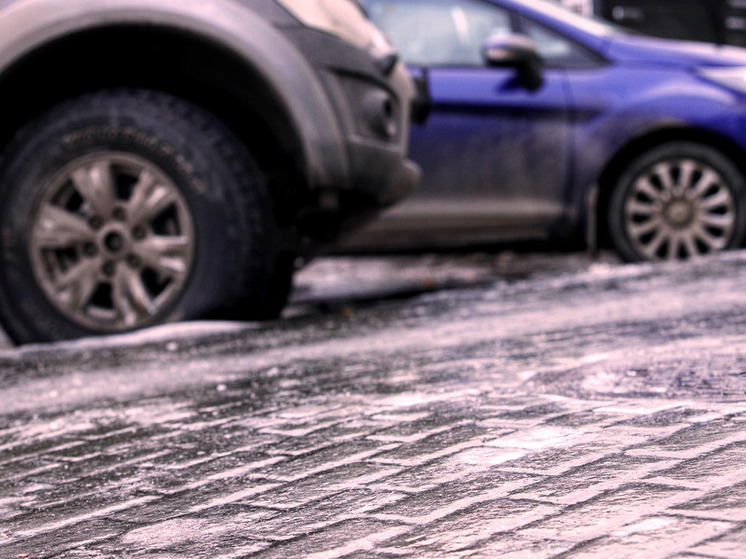 Водителей предупреждают о гололеде на костромских трассах