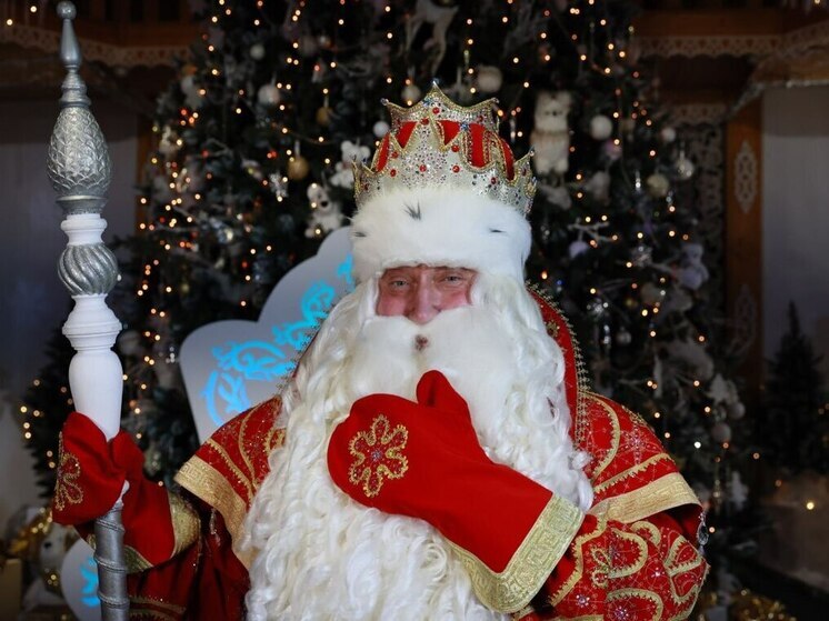 Глава Вологодчины Георгий Филимонов поздравил Деда Мороза с Днем Рождения