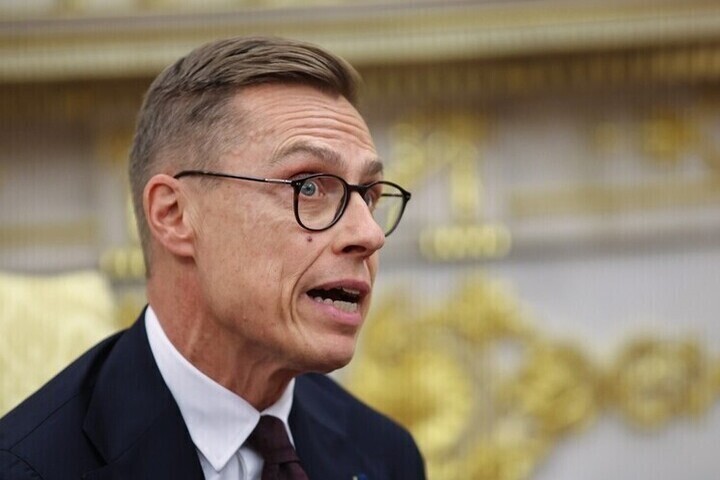 Президент Финляндии неожиданно заговорил о прямых переговорах Европы с РФ