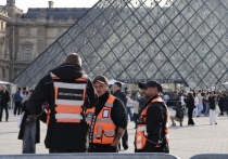 Новый удар нанесен по бедному Лувру, поскольку из-за структурных проблем одну из галерей всемирно известного парижского музея пришлось закрыть для посетителей