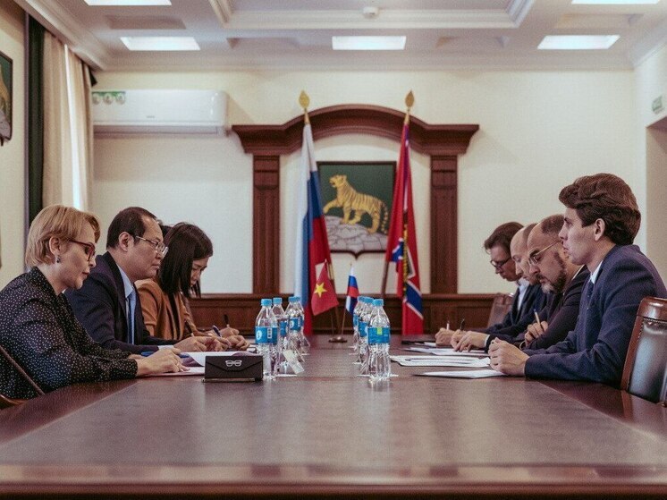 Владивосток продолжает развивать сотрудничество с Вьетнамом