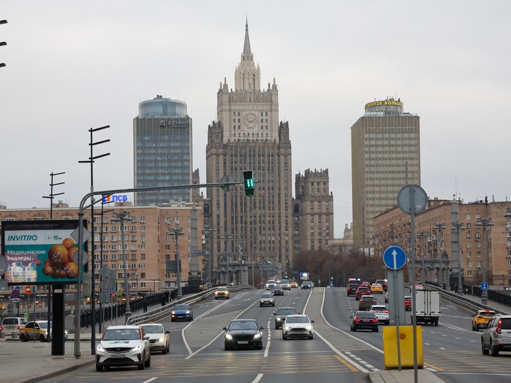 МИД: РФ изучает решение суда Австралии по зданию посольства в Канберре