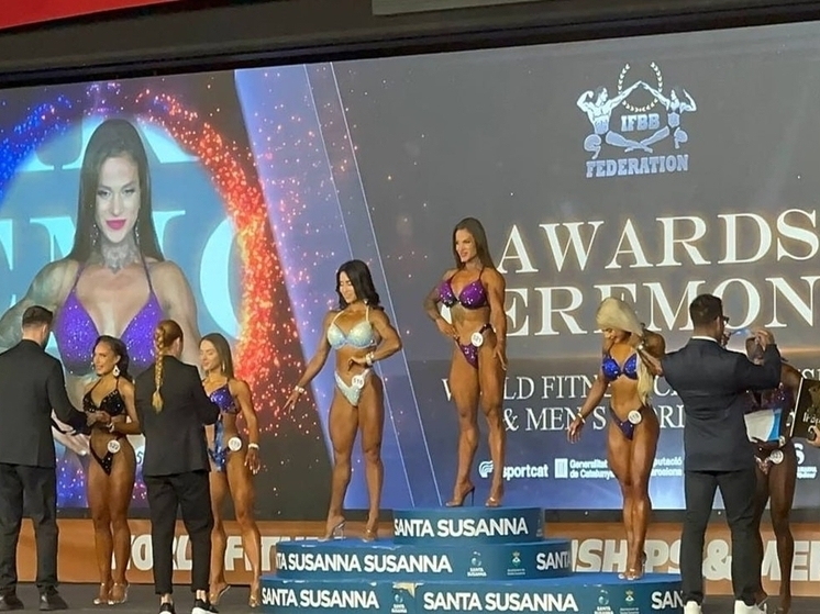 Тюменская спортсменка взяла золото и серебро на чемпионате мира по бодибилдингу
