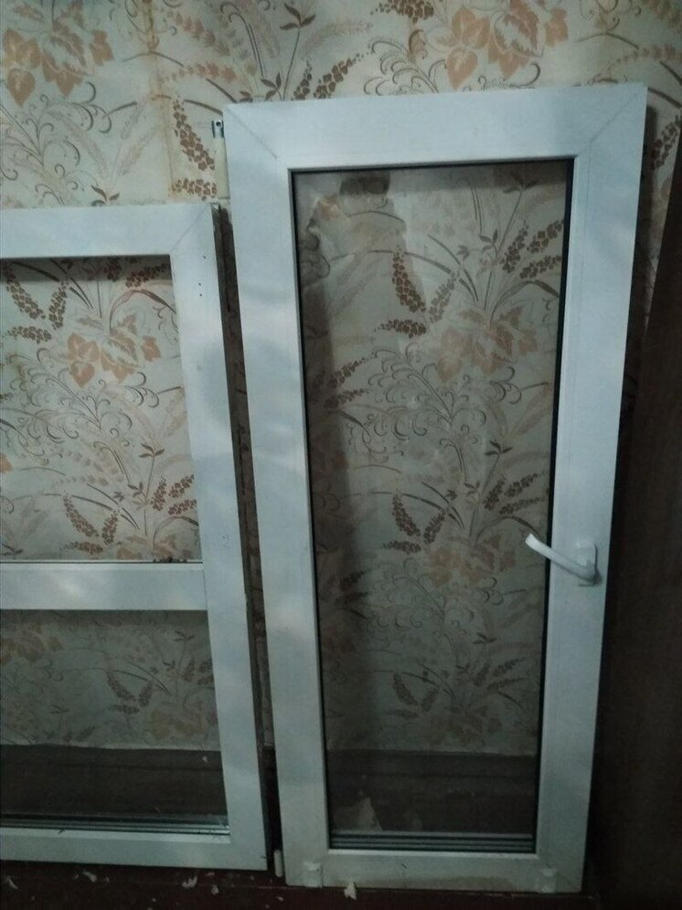 Жительница Советского района подозревается в краже окон из расселённого дома