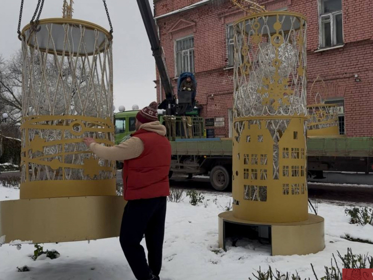 Владимир украшают к Новогодним и Рождественским праздникам