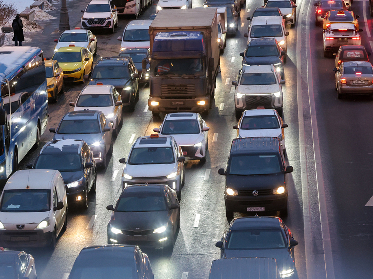 В центре Москвы утром 18 ноября перекрывали движение