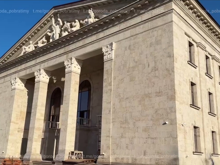 Культурный мост из Северной столицы: Петербург помогает возродить Драмтеатр Мариуполя