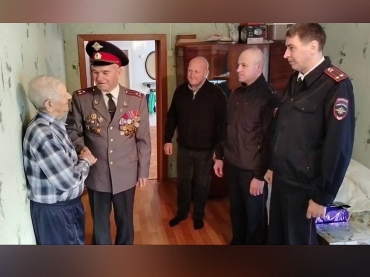 В Пачелмском районе отметили 95-летие ветерана органов внутренних дел