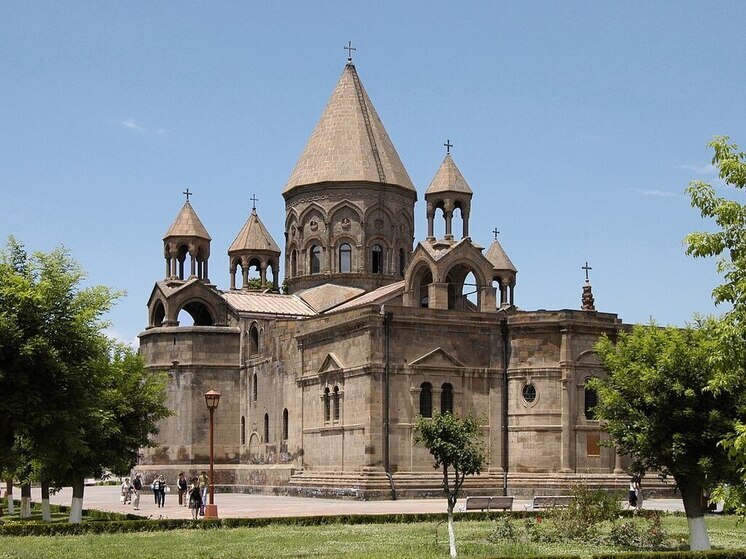 Оппозиция Армении проиграла на местных выборах в  Вагаршапате