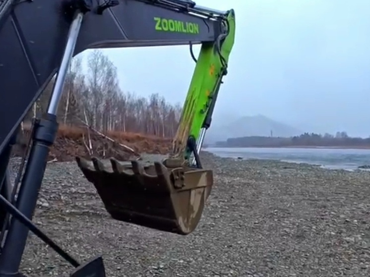 В Хакасии хотят расчистить и углубить дно русла реки Абакан до 2027 года