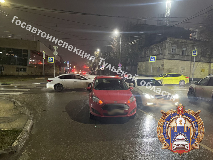 Автоледи на Ford снесла пенсионерку недалеко от пешеходного перехода