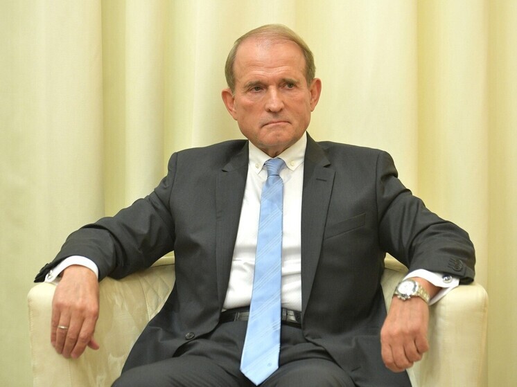 Медведчук: желание Украины вернуться к диалогу не означает  сесть за стол переговоров