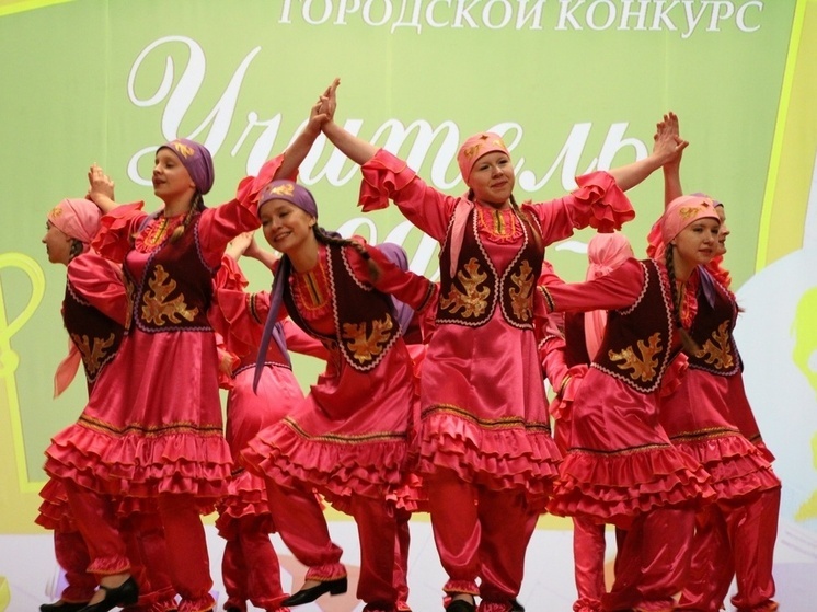 В Коряжме открылся конкурс  «Учитель года — 2025»