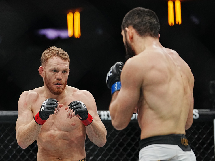 В минувшие выходные Ислам Махачев завоевал пояс UFC в полусреднем весе.