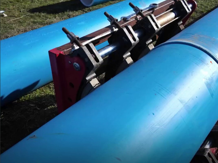 В Сакском районе продолжается модернизация водовода