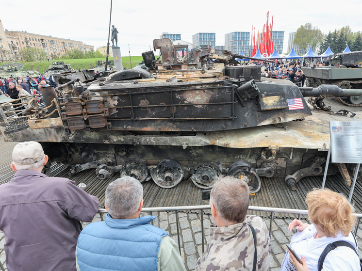 Российские военные уничтожили до пяти танков Abrams в Харьковской области