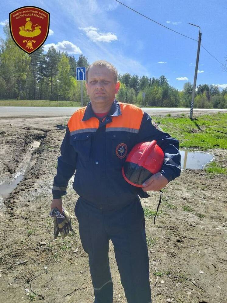 Костромская находчивость: спасатель, став свидетелем ДТП, помог пострадавшим