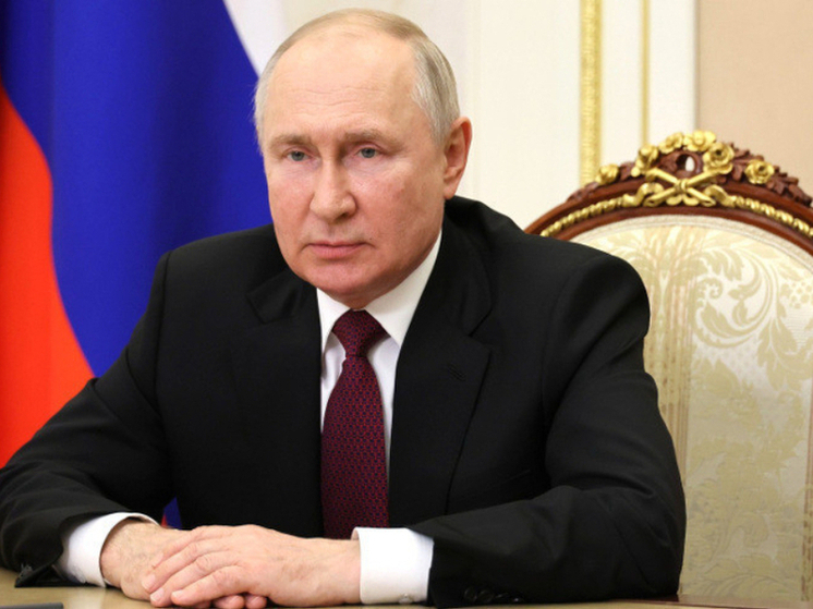 Президент Путин наградил лучших работников Тульской области