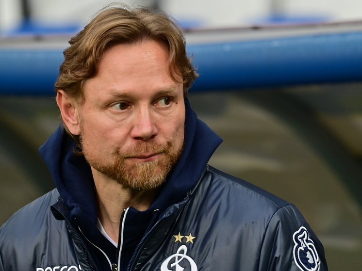 Бывший главный тренер сборной России, победитель чемпионата Европы 1988 года с юношеской сборной СССР, один из самых авторитетных отечественных специалистов Борис Петрович Игнатьев в эксклюзивном интервью %22МК-Спорт%22 оценил решение Валерия Карпина покинуть московское %22Динамо%22 и вероятность того, что он рано или поздно вновь вернется к совмещению.