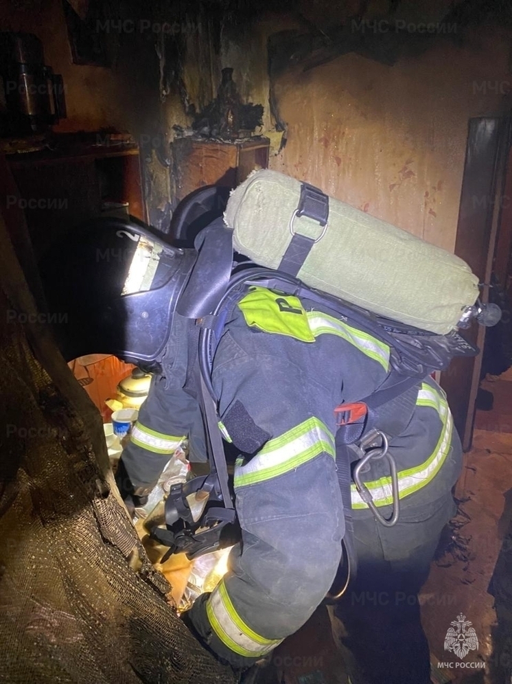 В Орле из-за пожара в квартире эвакуировали двух человек