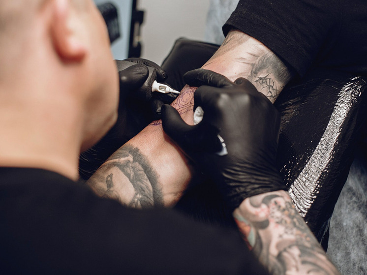 Новосибирск вошёл в тройку городов-лидеров России по числу тату-салонов