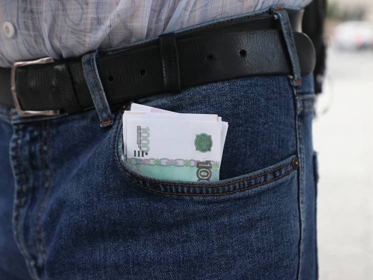 Карманница в Нижнем Новгороде украла на 170 тысяч рублей