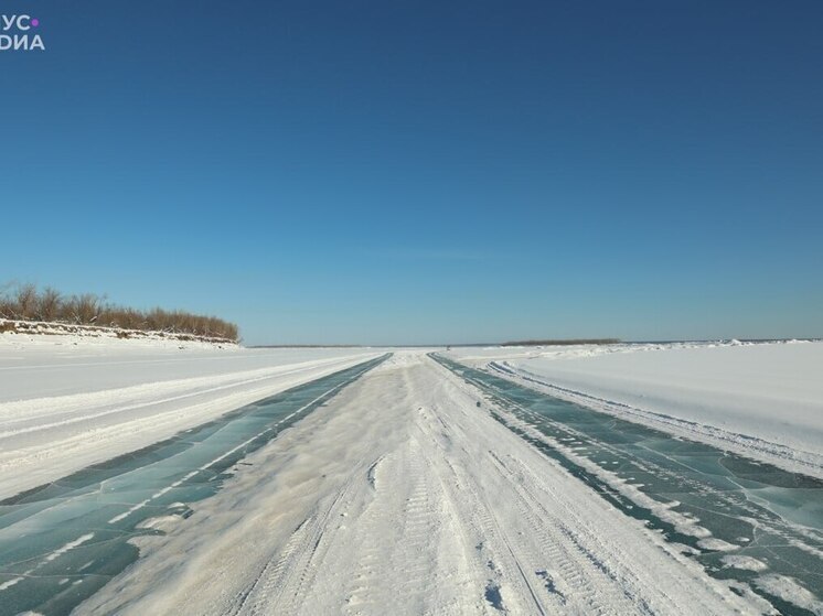 Минтранс Якутии проверил готовность ледовой переправы через Лену на участке Хатассы – Павловск