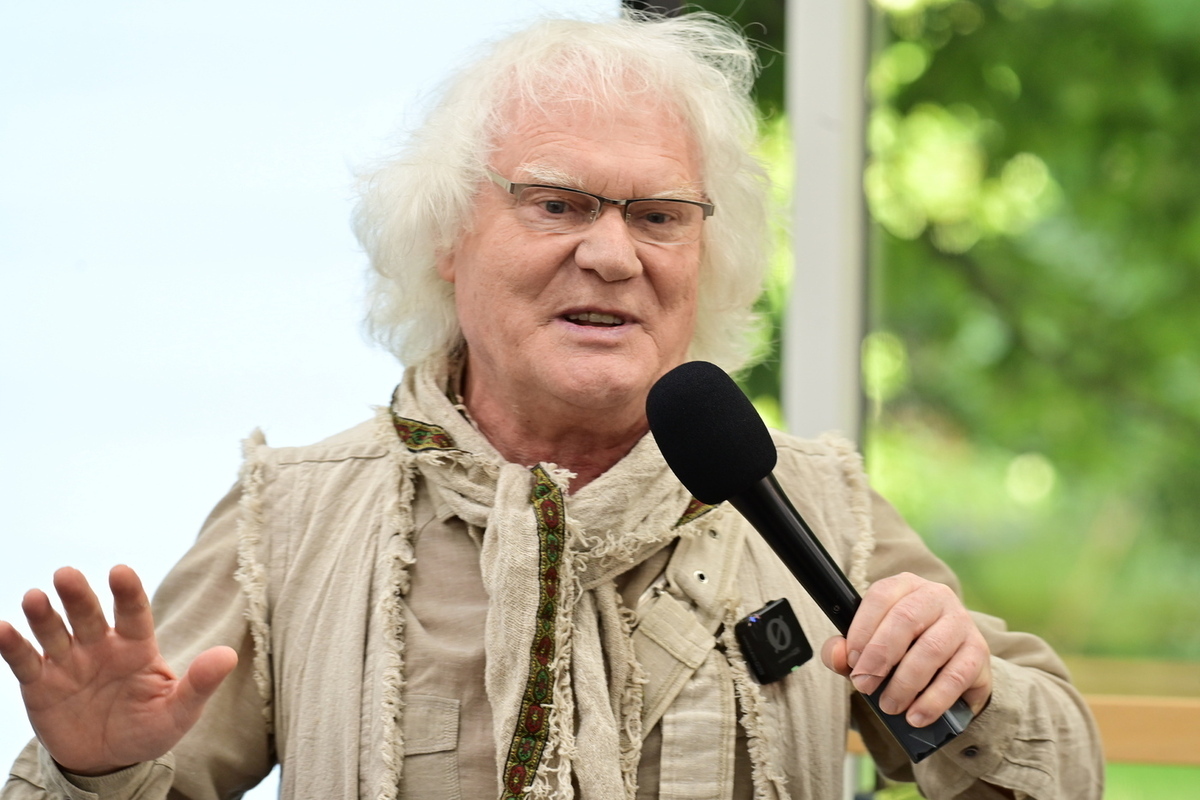 Куклачев: сообщения о моем уходе со сцены — фейк