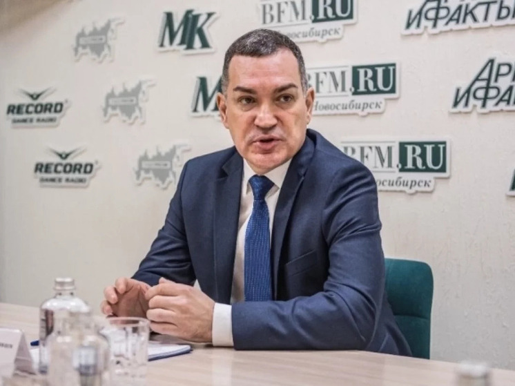 Новосибирские власти планируют приобрести собственный асфальтобетонный завод для ремонта дорог