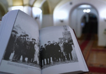 Презентация книги академика РАН Владимира Баутина «Путь к вершине науки» состоялась во вторник, 18 ноября, в Российской академии наук