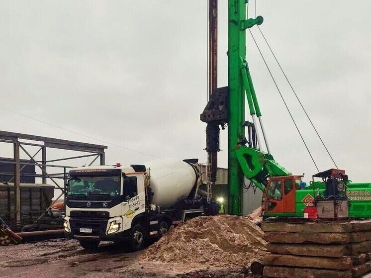В Ярославле начали забивать сваи в основании третьего моста через Волгу