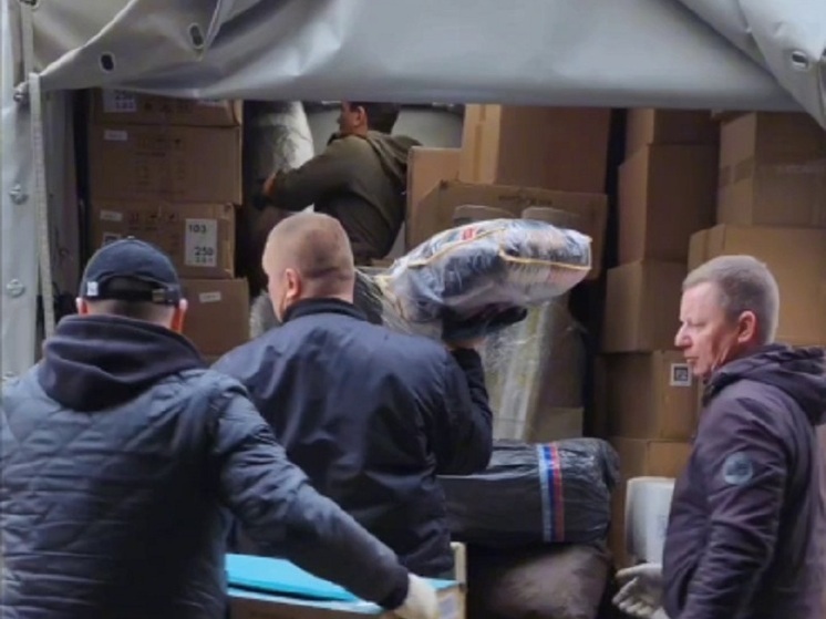 Федоров: Жители Алексина собрали в зону СВО печки-буржуйки и генератор