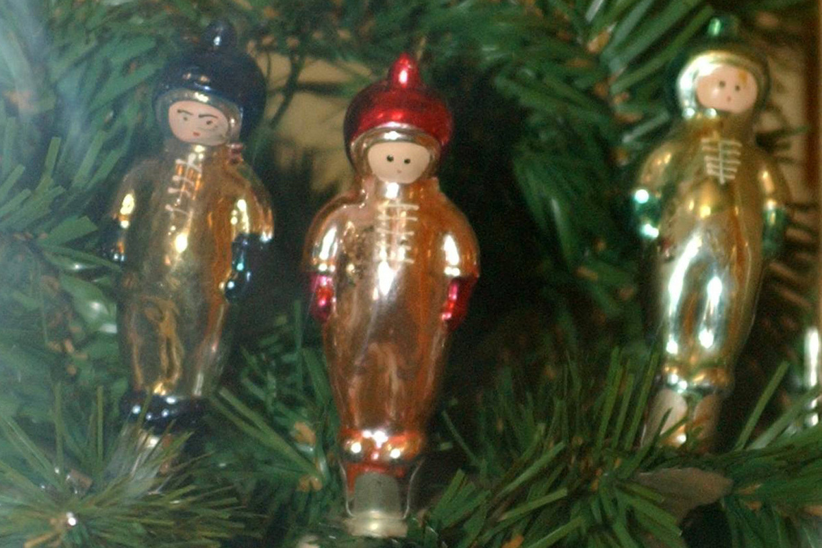 Половинные елки и сталинские наркомы: что известно о новогодних трендах 2026 года