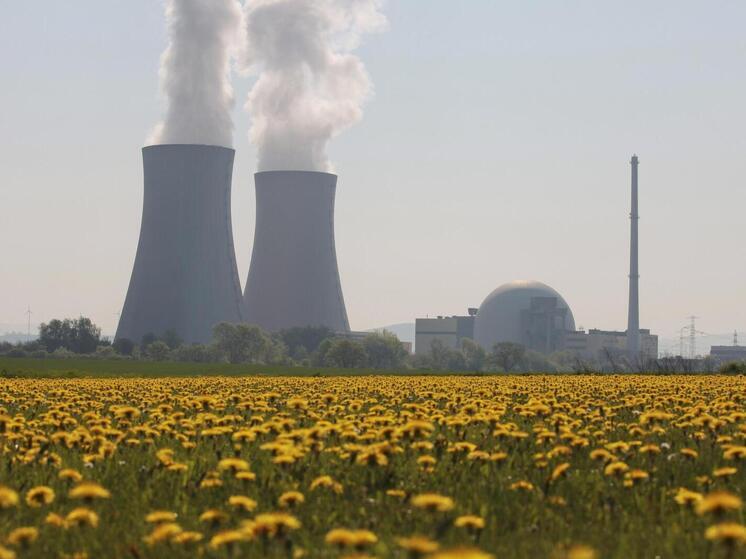 Генерал Юрий Жданов объяснил резко обострившийся интерес США к глобальной ядерной энергетике