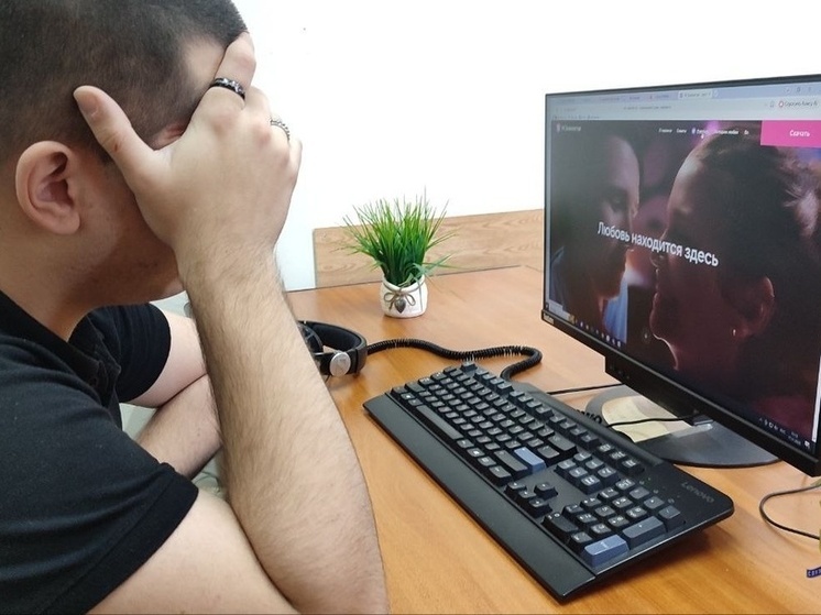 В Самарской области новая знакомая развела 19-летнего студента на 21 000 рублей