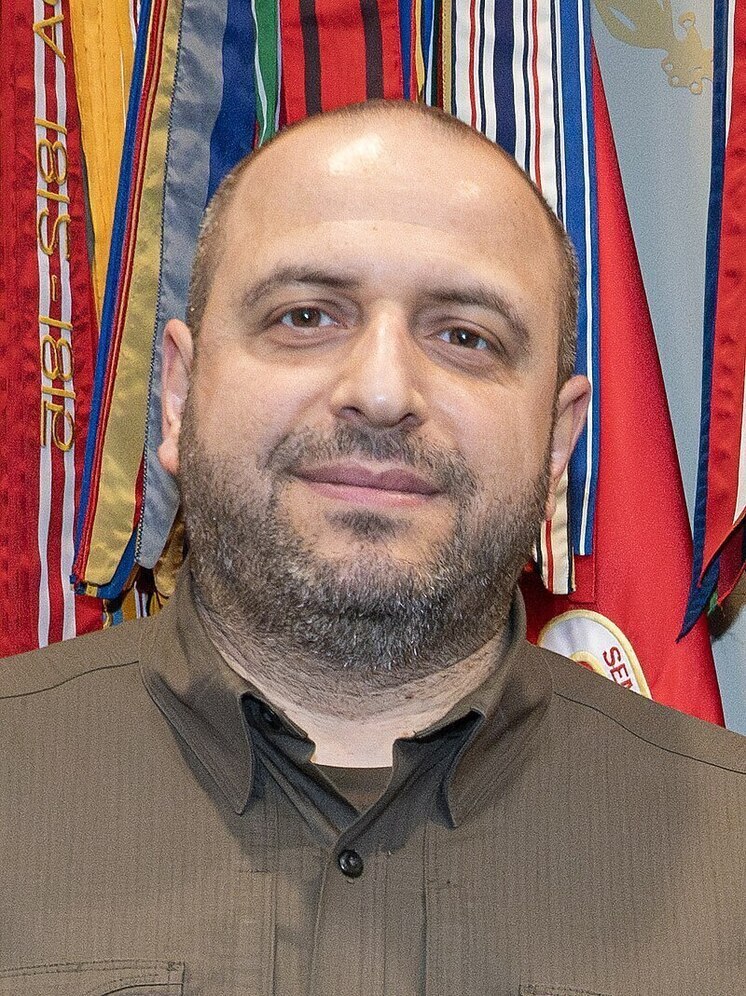 Страна.UA: Умеров закупил у Миндича партию бракованных бронежилетов для ВСУ