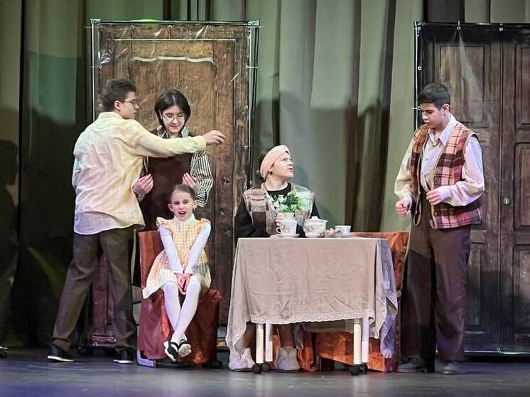 В Городском округе Серпухов представили трогательный спектакль по рассказам Зощенко