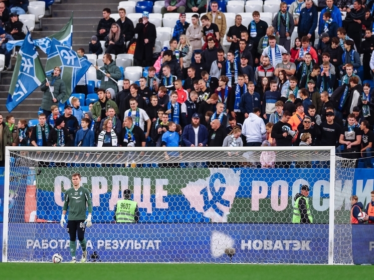 В Самаре будут ездить бесплатные автобусы в день матча «Крыльев» 23 ноября